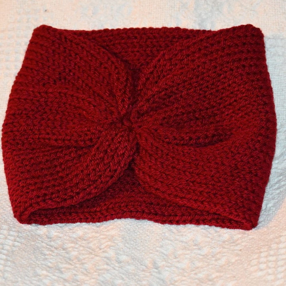 new hand made knit headband/ ear warmer in the color cranberry osfm
